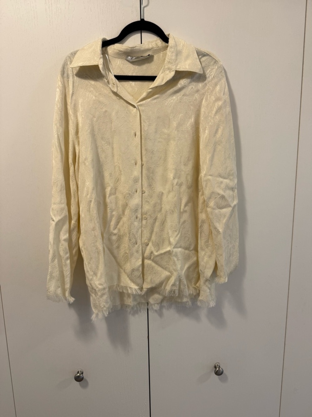 Zara Cream Textured Button-Front Shirt